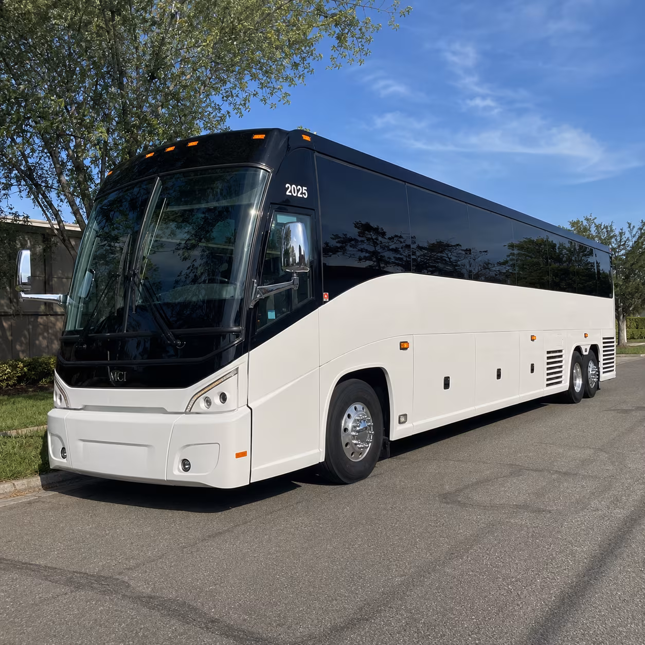 charter bus rentals for corporate groups flying in and out of encinitas