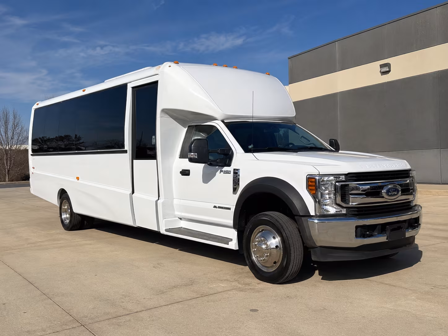 school field trip and academic event buses in encinitas