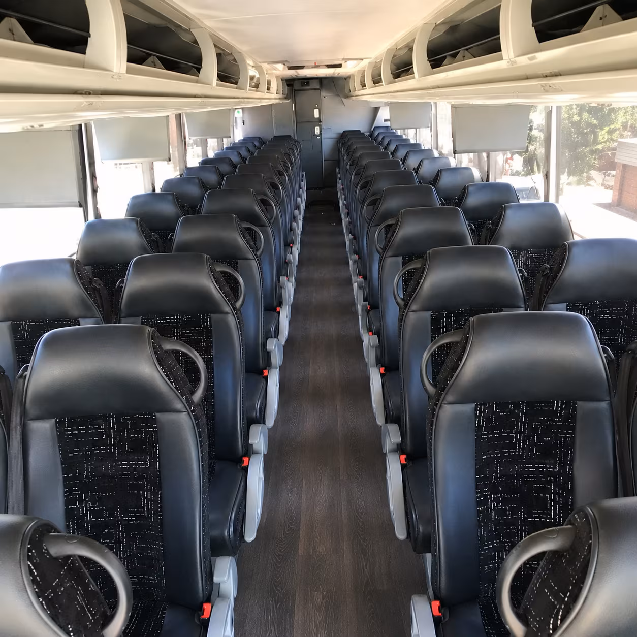weekly worship shuttle buses for encinitas congregations